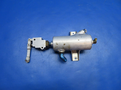 Mooney M20E Hydraulic Brake Reservoir Assy w/ Scott Valve P/N 7309  (0824-1733)