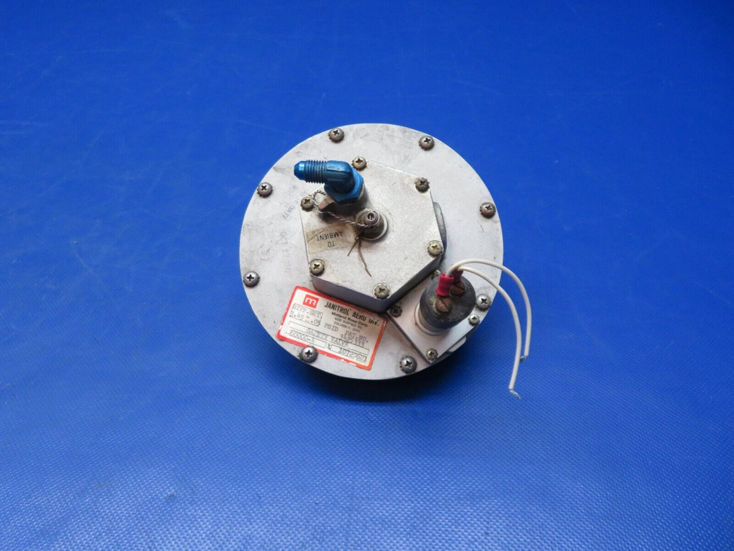 Janitrol Aero Safety Valve Assy P/N 88000-4 TESTED (0424-283)
