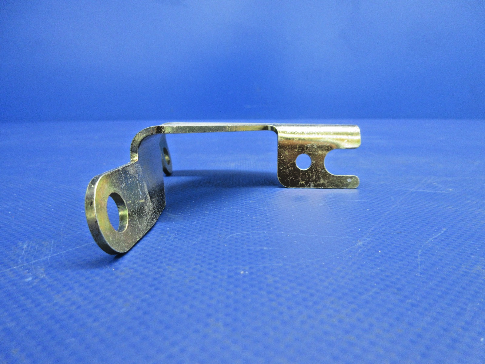 Continental Mixture Control Cable Support P/N 658018 NOS (0326-717)10