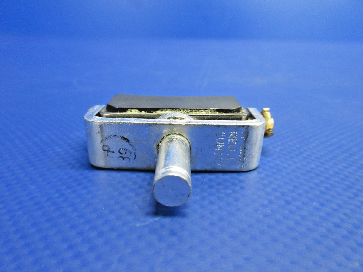 Beech Propeller Carbon Block P/N A-3044 NOS (0426-882)4