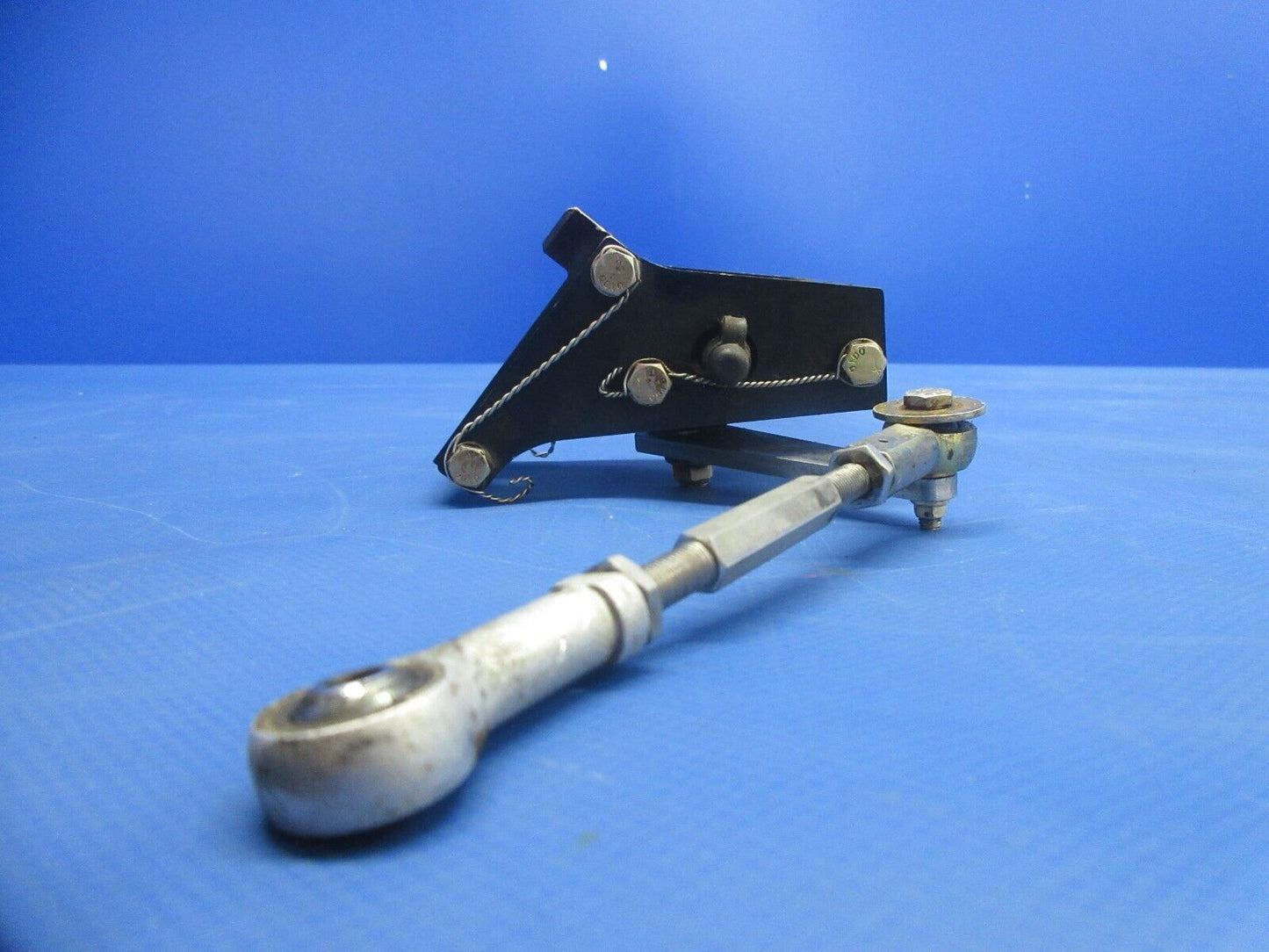 Champion 7ECA Alaskan Gear Company Tailwheel Shimmy Dampener KEG-116 (0824-737)