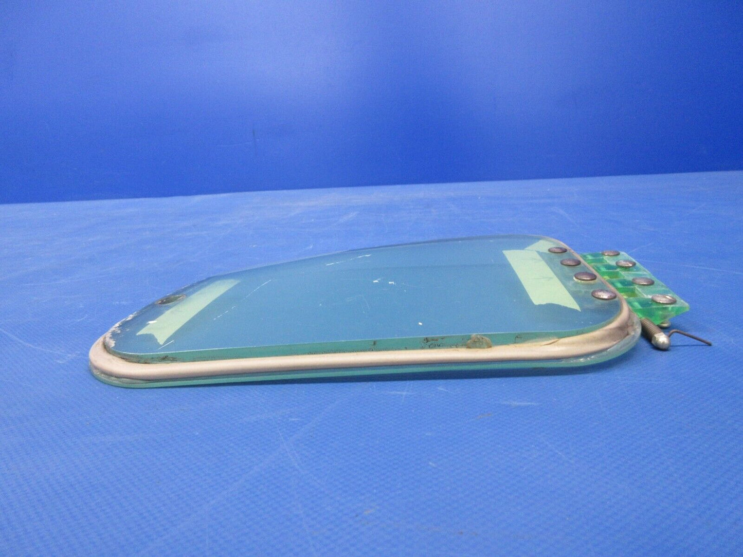 Cessna 310 / 310R Foul Weather Window Glass P/N 0891107-4 (1124-1205)