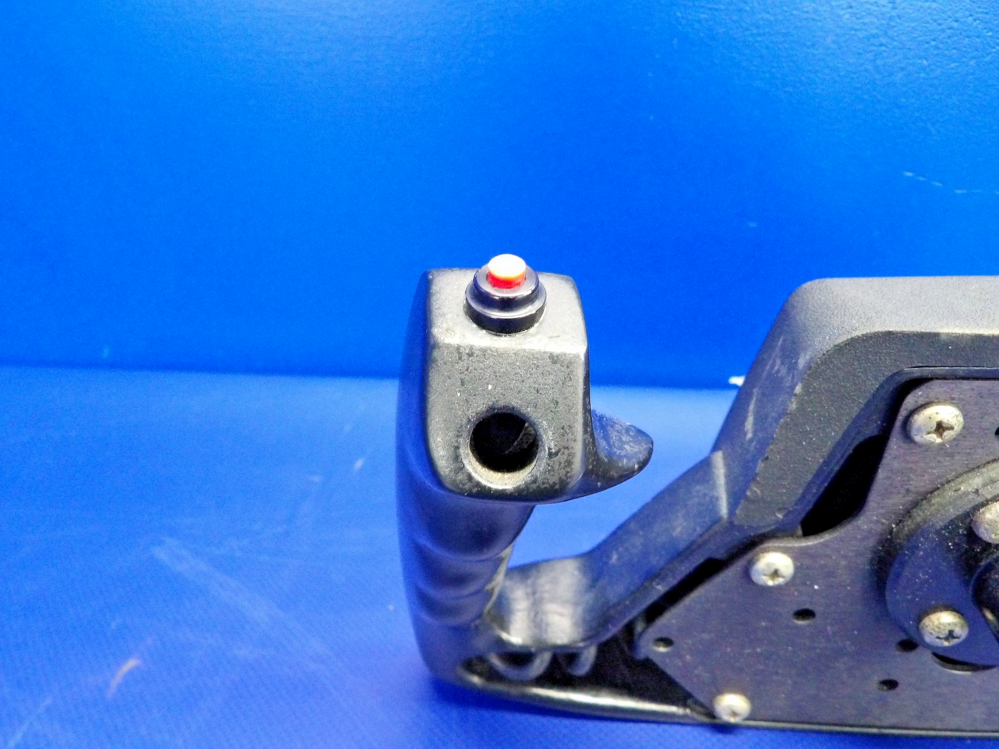 Cessna 172 /  172G Co-Pilot Control Wheel / Yoke 0760019-1 (0326-1265)10