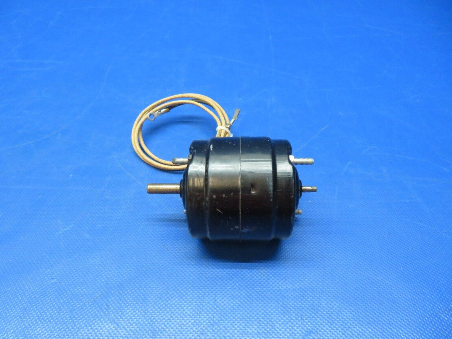 Stewart Warner Minit-Heat Instant-Heat Motor P/N G735522 NOS TESTED (0424-289)