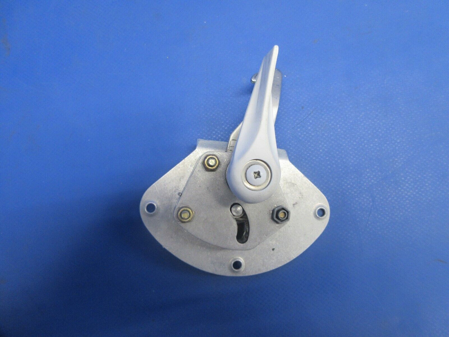Piper PA-32RT-300T Lance II AFT Cabin Door Auxiliary Latch 96993-02 (0924-902)