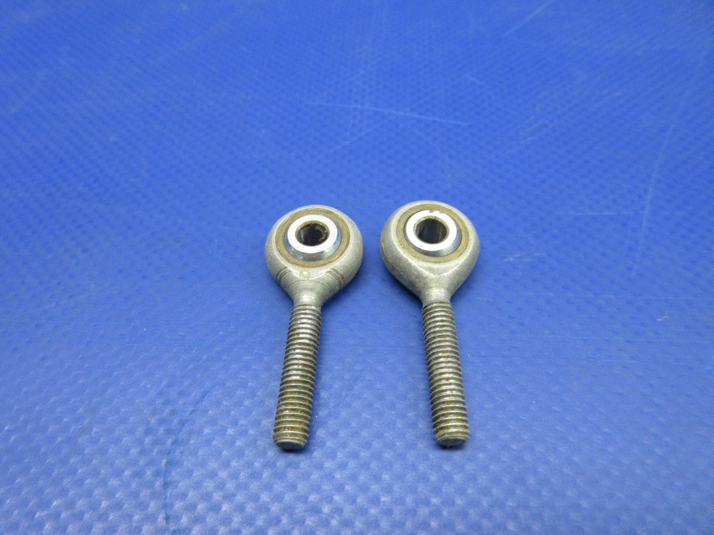 Cessna Rod End "Male" P/N S1105-3 LOT OF 2 NOS (0426-701)0