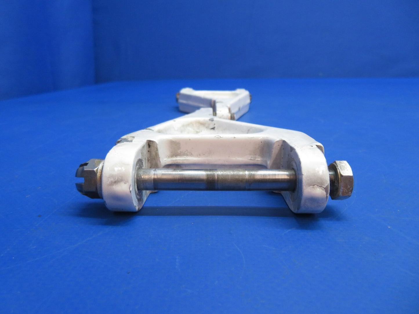 Piper PA-34-200T Seneca II Nose Gear Toque Link Assy P/N 67012-00 (0223-753)1