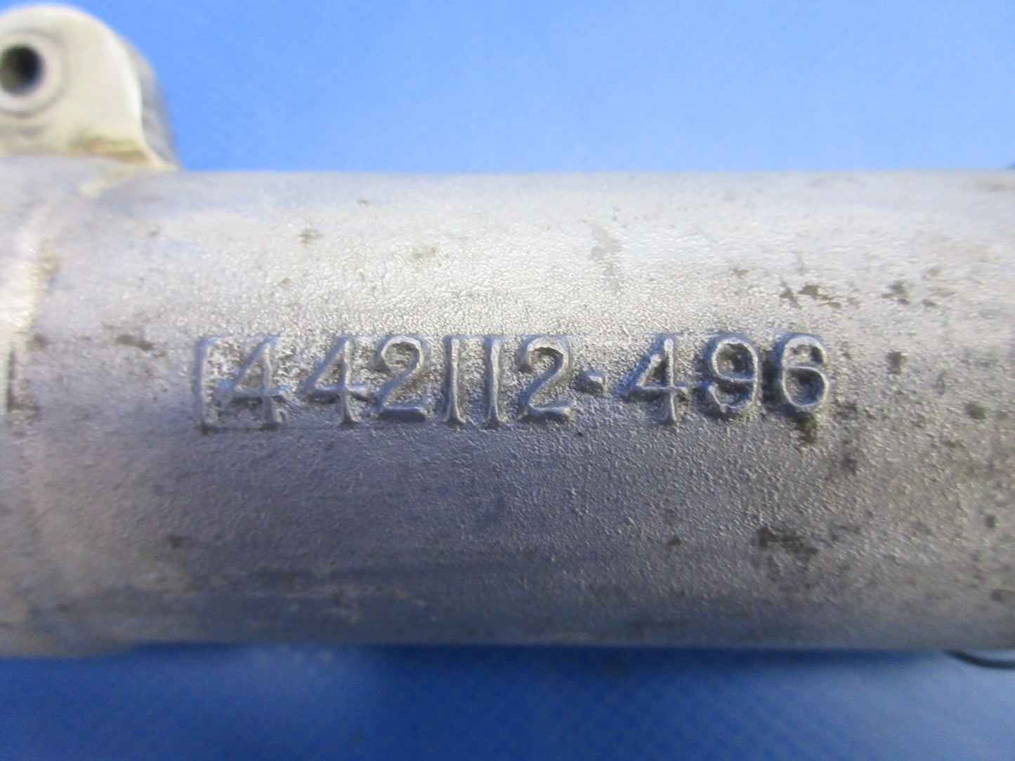 Cessna 337 / P337H Skymaster Shimmy Dampener Assy P/N 1442112-496 (0724-774)7