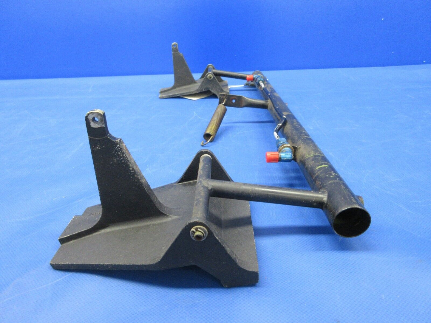 Grumman Yankee AA-1B Rudder Bar & Pedal Assy RH P/N 601031-501 (0524-1022)