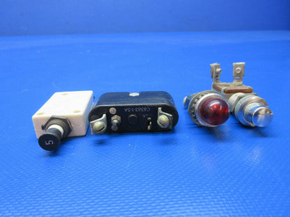 Piper PA-28-180 Circuit Breakers & Switches P/N 7277-2-2 LOT OF 20 (1124-1476)