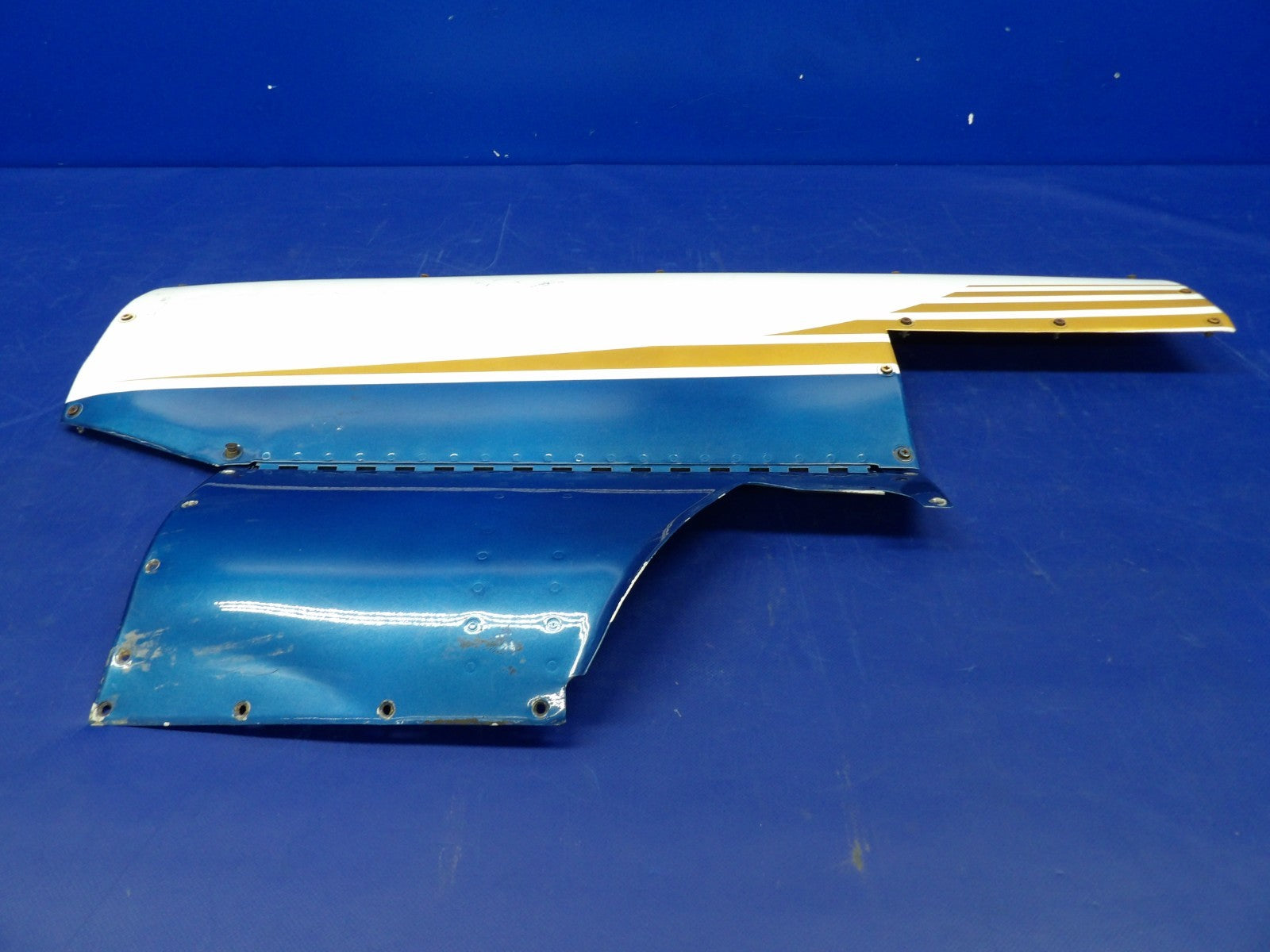 Cessna 421 Upper & LWR RH INBD Engine Cowl Door P/N 5052020-204 (0726-1246)1