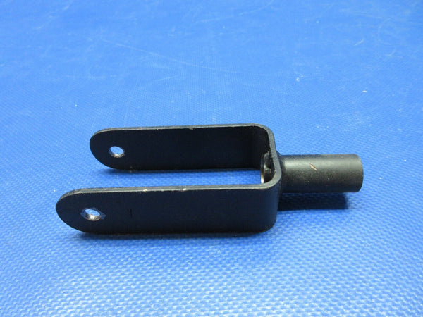 Piper PA-28 Cherokee Stabilator Trim Fork P/N 62800-00 NOS (0524-1545)