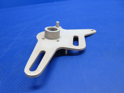 Beech RH Throttle Braze Arm w/8130 P/N 50-524510-10 NOS (0426-843)9