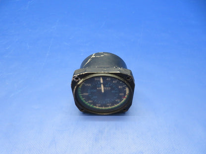 Cessna 421 Airspeed Indicator P/N C661040-0104, 402-05 WARRANTY (0326-208)2