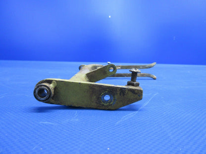 Bellanca 17-30A Viking Main Gear Door Lever Assy RH P/N 4002-2 (0524-1271)