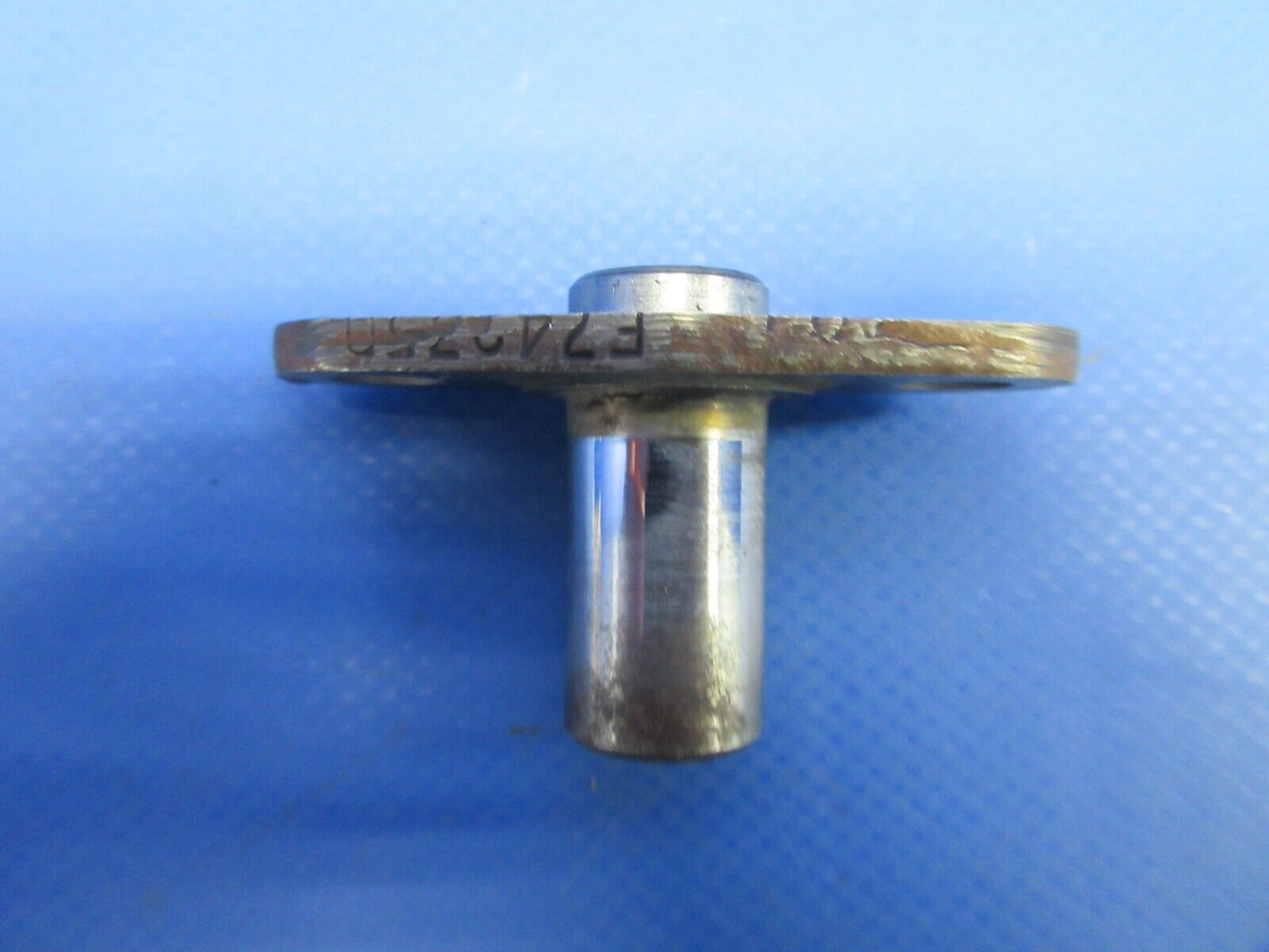 Lycoming IO-360-AIB6 Crankshaft Idler Gear Shaft P/N LW-13796 (0624-993)