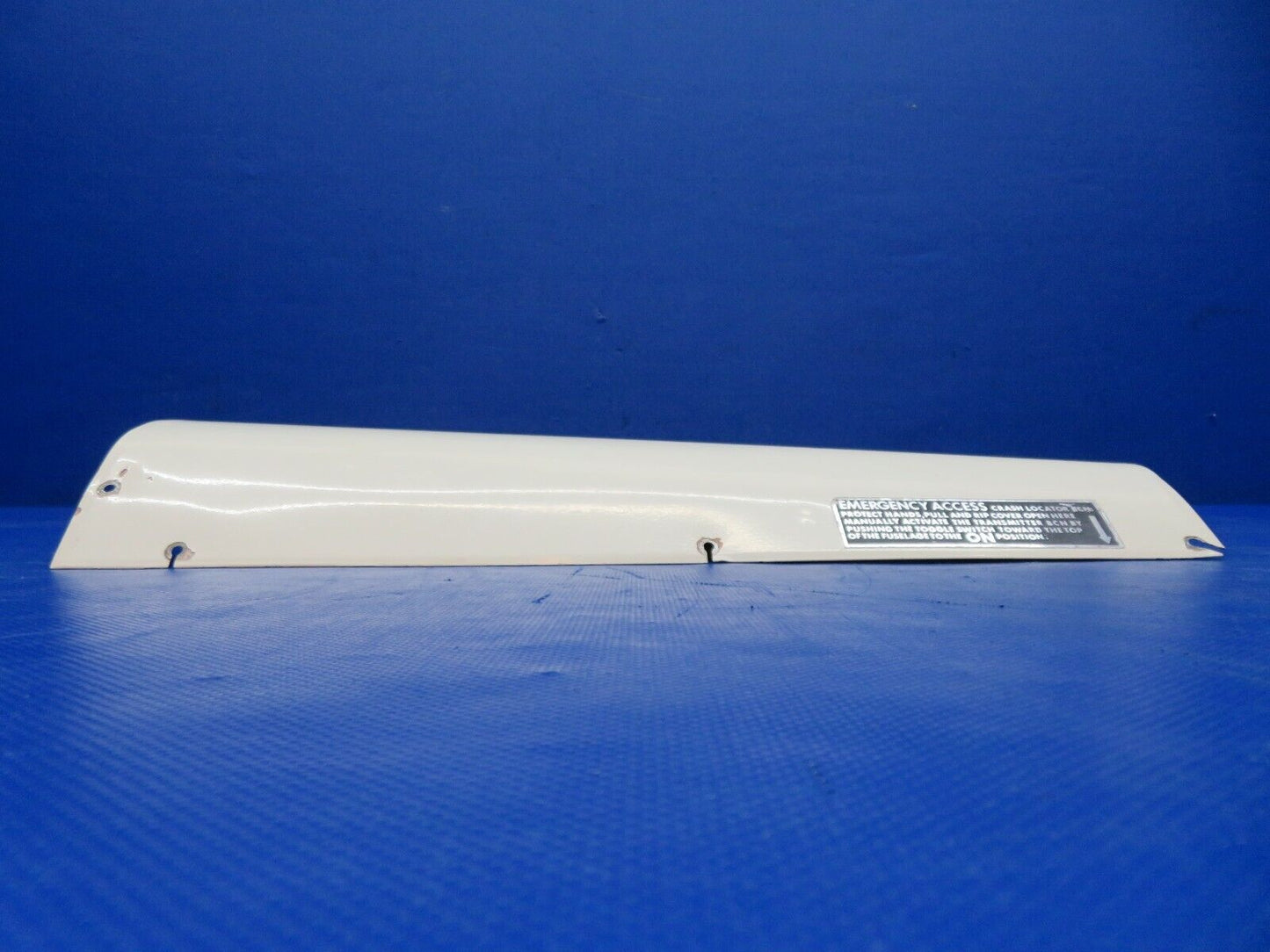 Grumman Yankee Trainer  TR-2 AA-1B LH & RH Cover Assy Tailcone 103012 (0224-128)