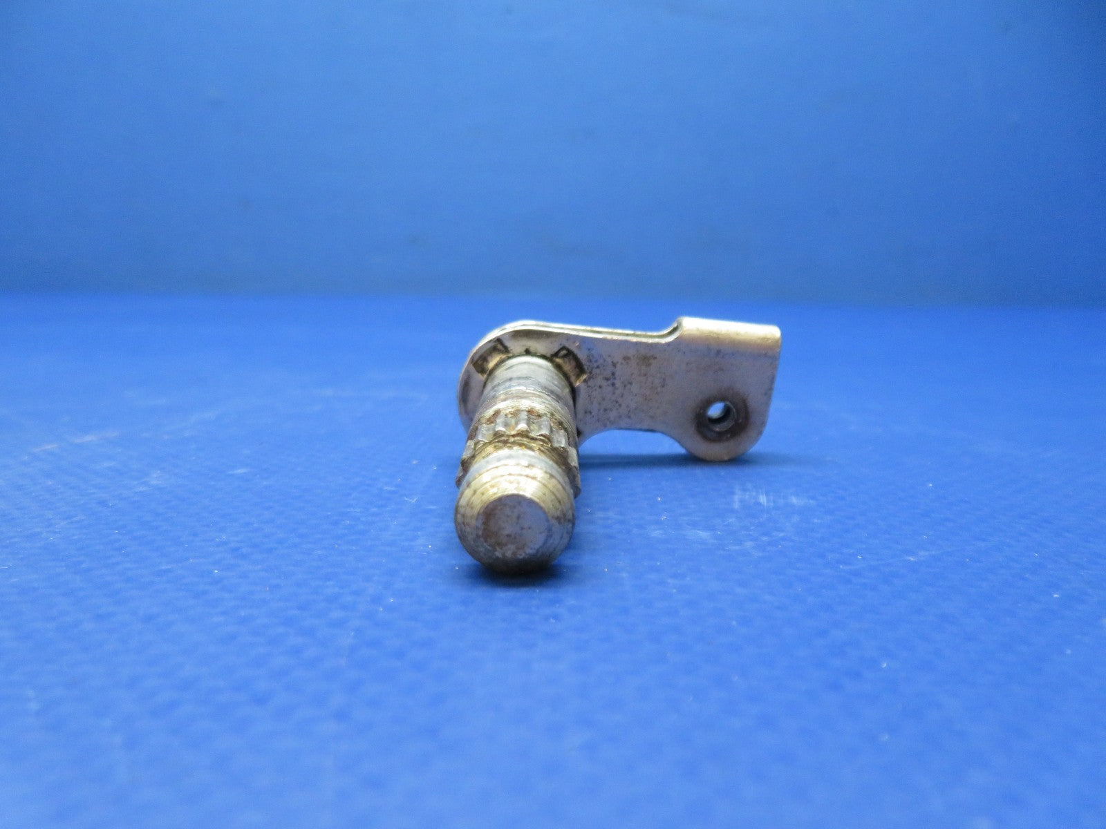 Cessna 172 / 172G LH Shaft Cabin Door Latch P/N 1511212-6 (0326-176)6