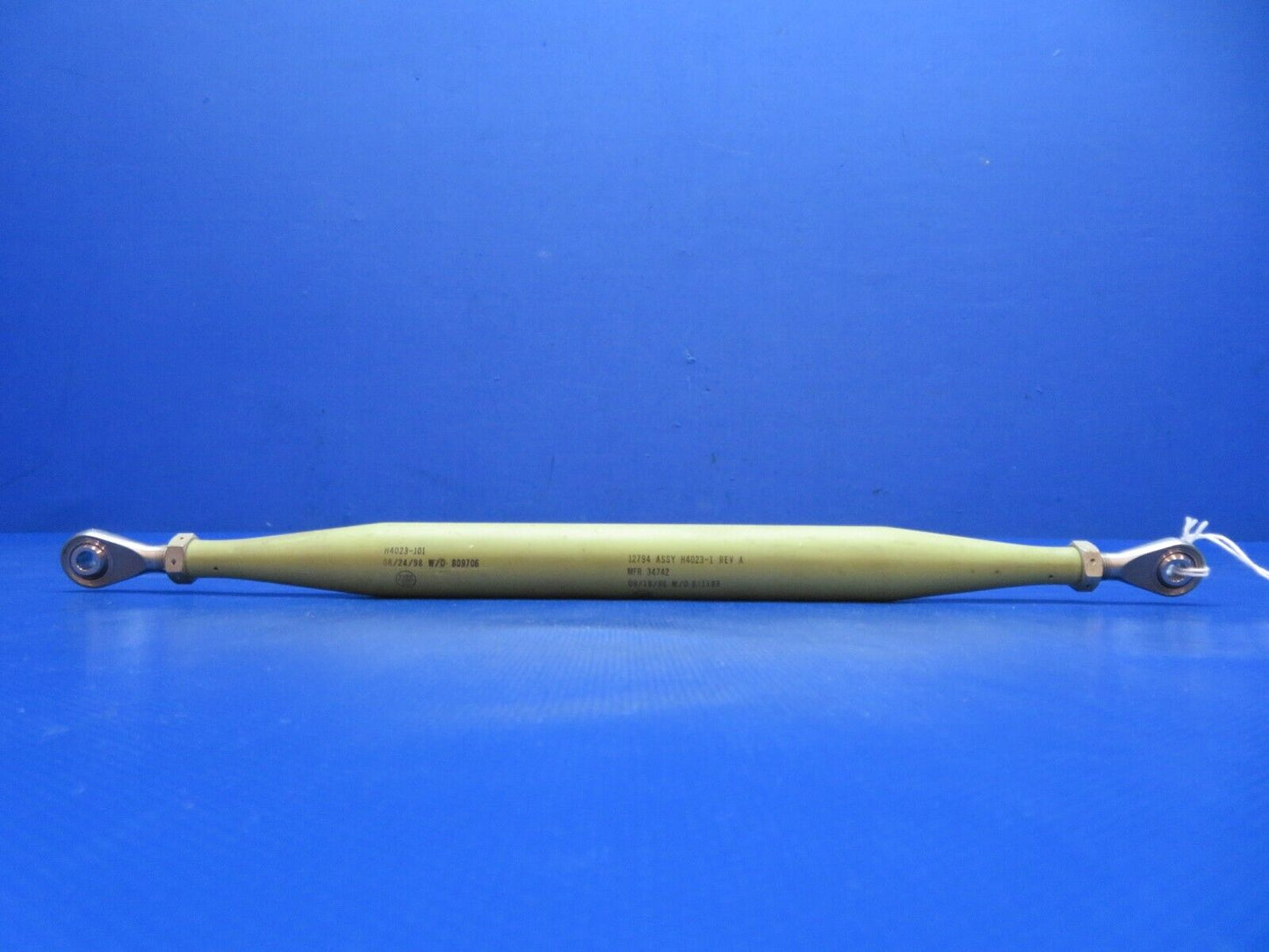 Landing Gear Retract Rod Approx. 19" P/N H4023-1 NOS (1124-168)