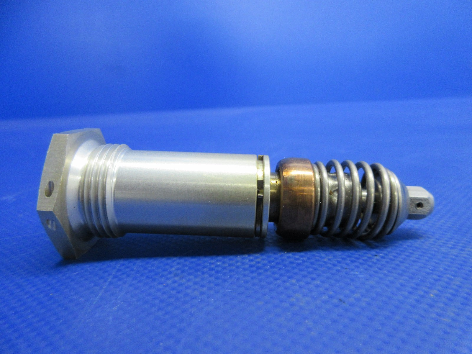 Superior Oil Control Valve Vernatherm P/N SL53E19600 (0826-713)7