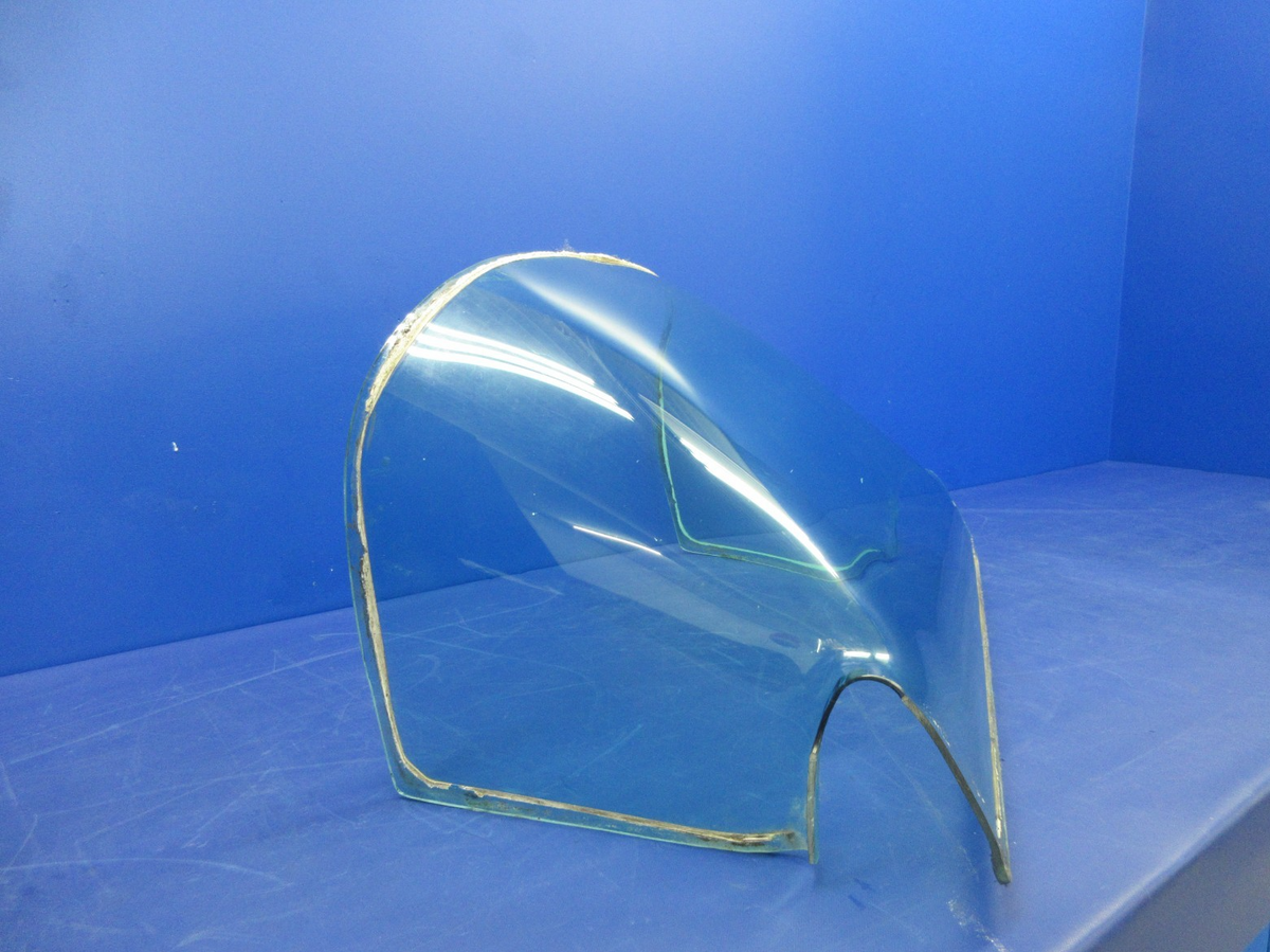 Cessna 172 / 172RG Windshield P/N 0513230-33 (0826-2152)3