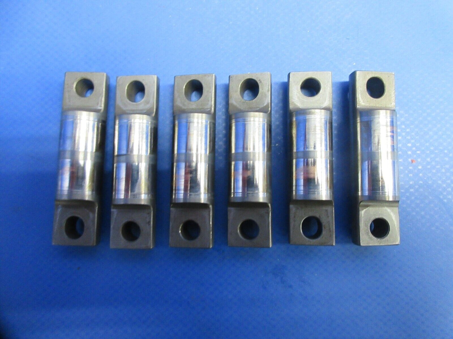 Continental TSIO-360-C Rocker Valve Shaft P/N 656703 LOT OF 6 (0824-827)