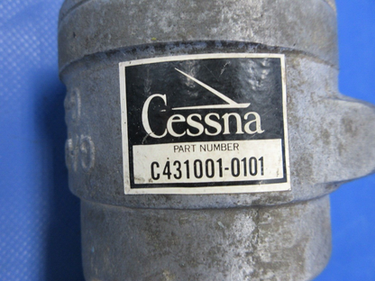Continental O-200-A Vacuum Pump & Adapter P/N C431001-0101 CORE (0824-2057)