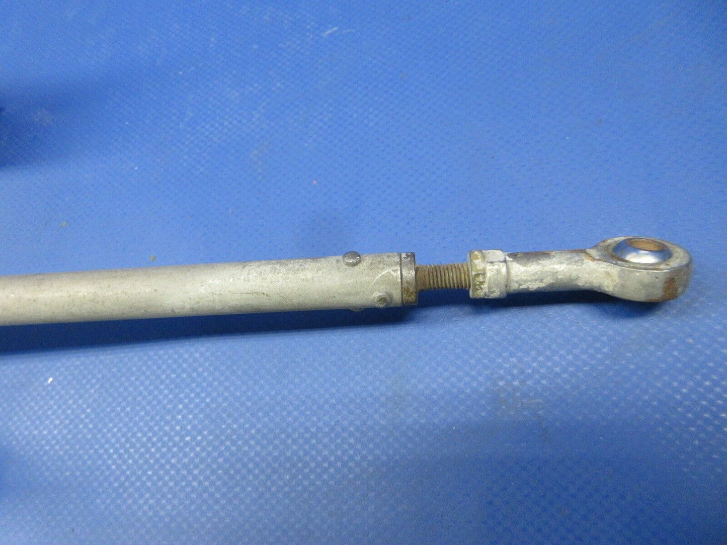 Cessna 210 Aileron Bellcrank Assy LH w/ Brackets & Rod P/N 1221087-1 (0624-1328)
