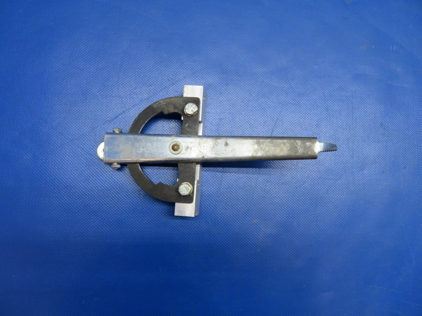 Mooney M20E Ayres Mod Elevator Trim Control P/N 19663-31 (0824-1728)