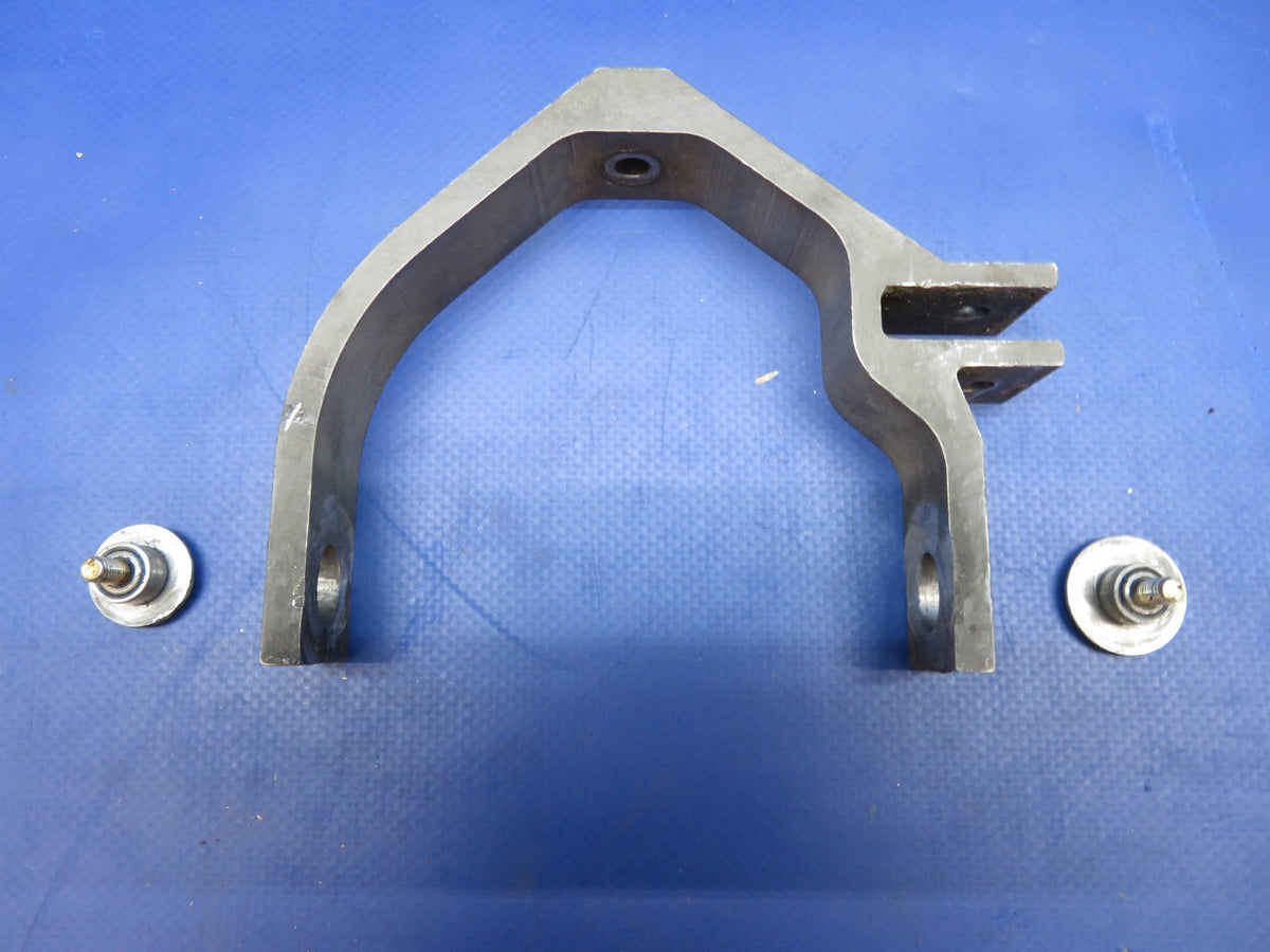 Cessna 172RG Nose Gear Bellcrank P/N 2243017-2 (0626-411)0