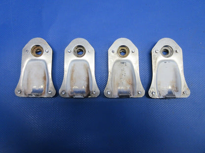 Piper PA-28-181 Archer Cowl Fastener Clip P/N 65889-00 LOT OF 4 (0624-899)