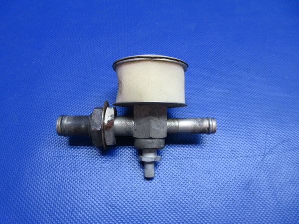 Beech C23 Sundowner Airborne Vacuum Regulating Valve P/N 133A3 (0724-1935)