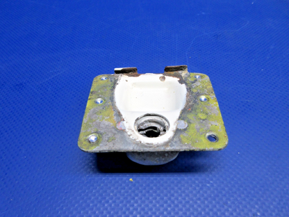 Beech D95A Travel Air Cowl Latch Plate (0326-801)2