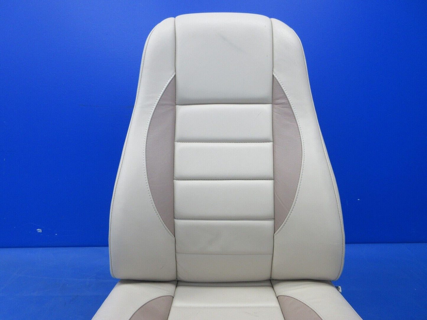 Piper PA-32RT-300T Lance II Rear RH Seat Assy w/ Armrest P/N 79479-03(0924-1425)