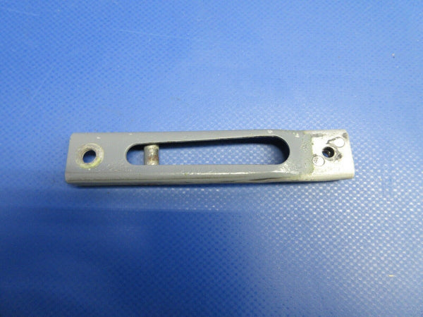 Beech 95 / D95A Travel Air Cabin Door Upper Latch 35-410456-27 (0524-1091)