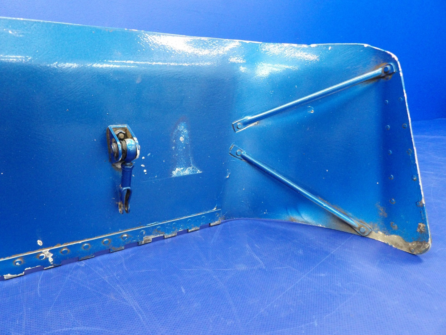 Cessna 421 Cowl Flap P/N 5052055-5 (0626-2057)6