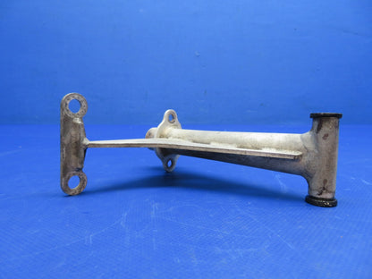 Continental IO-470 / IO-470-U Main Riser Bracket P/N 641642 (0326-1784)7