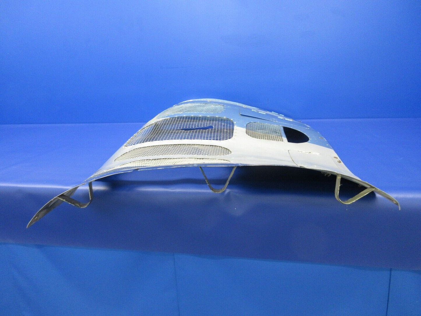 Bell 47J-2 Helicopter Fuselage Cowl LH P/N 47-340-207-225 (1124-1416)