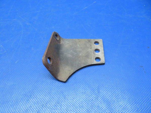 Cessna FWD LWR Support Bracket Continental TSIO-520-R 1250818-201 (1124-121)