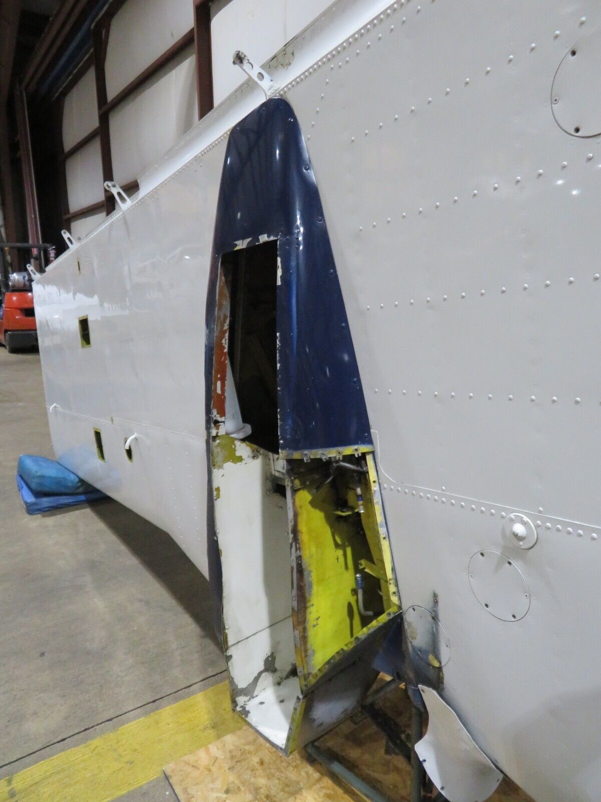 1960 Piper PA-23-250 Aztec LH Wing P/N 16170-00 (0324-94)