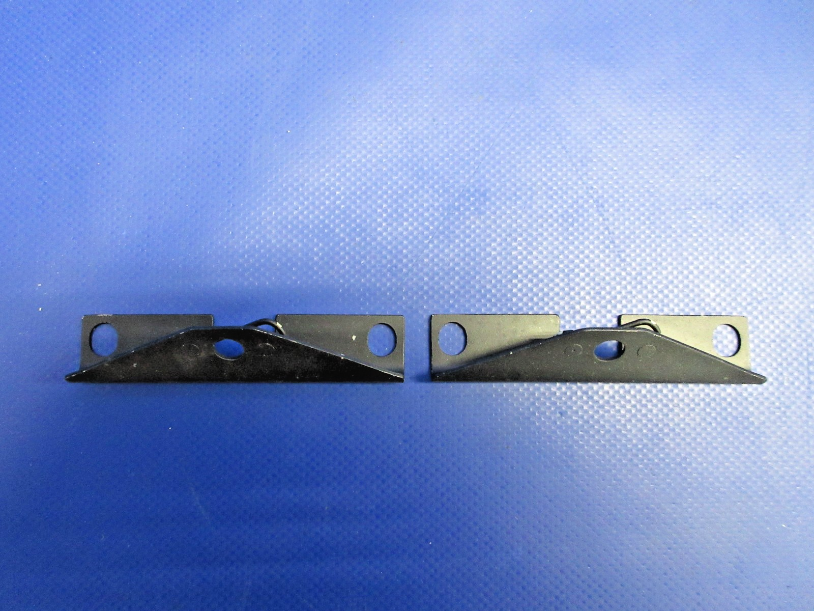 Cessna 310 Oil Cooler Baffle Support P/N 0850035-1 NOS LOT OF 2 (0826-722)3