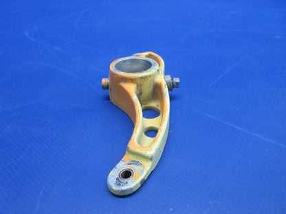 Beech 76 Duchess Rudder Bellcrank P/N 105-520036-1 (0526-844)5