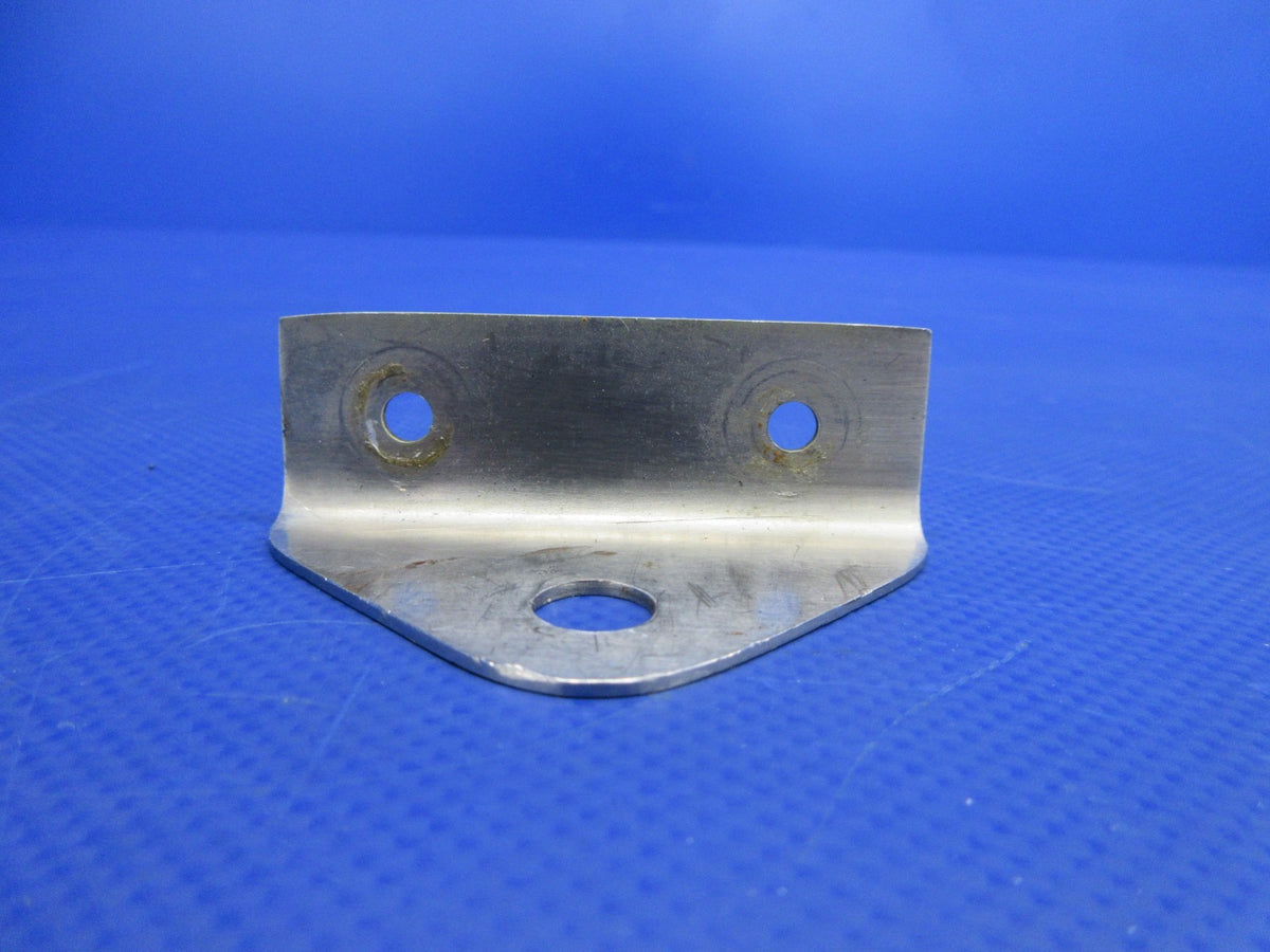 Beech 95-B55 Baron INBD Seat Attaching Bracket P/N 36-530011-35 (0526-708)4