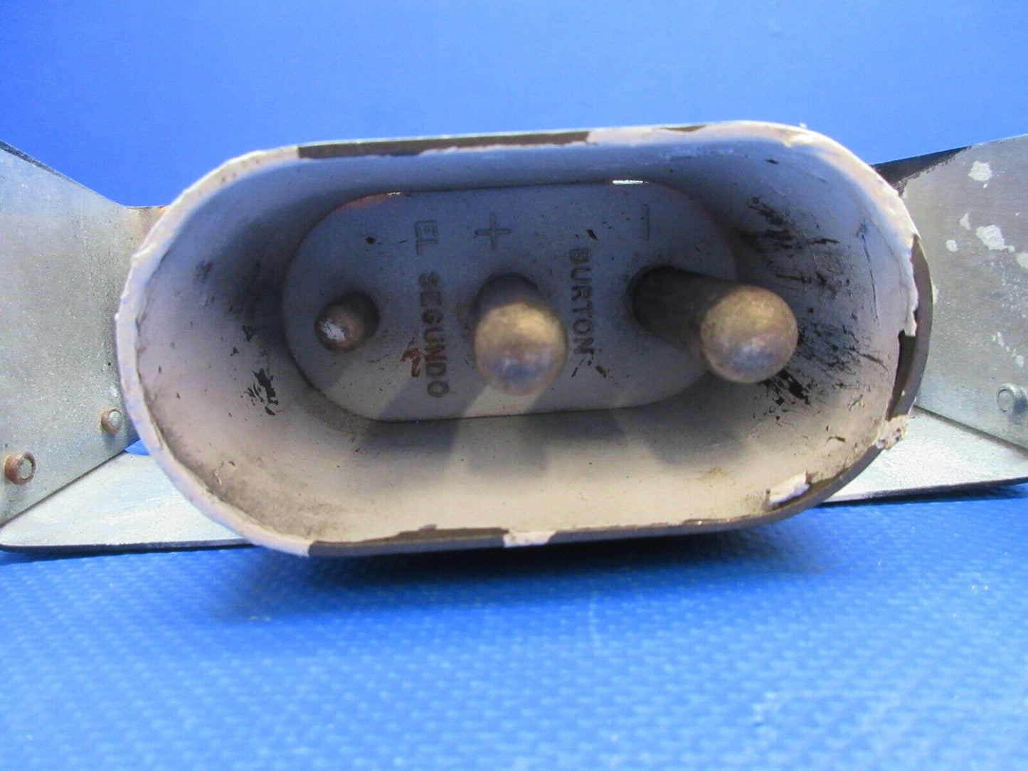 Bellanca 17-31A Burton Electric Power Receptacle P/N AN2552-3A TESTED(1024-1208)