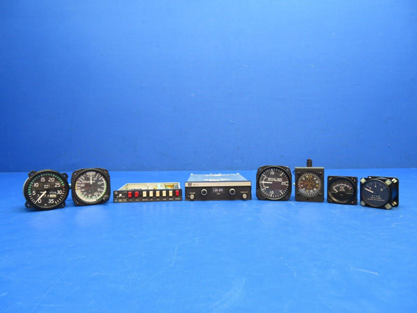 Aircraft Instruments Man Cave / Decoration LOT OF 8 (0824-1783)