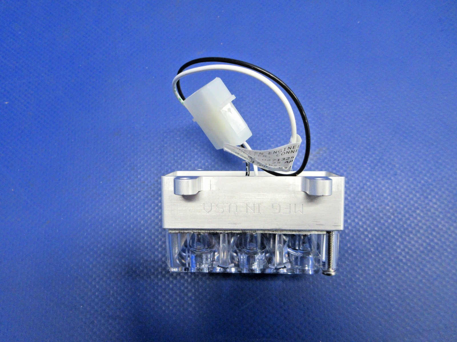Whelen LED Recognition Light 28V P/N 01-0271325-00 NOS (0426-751)4