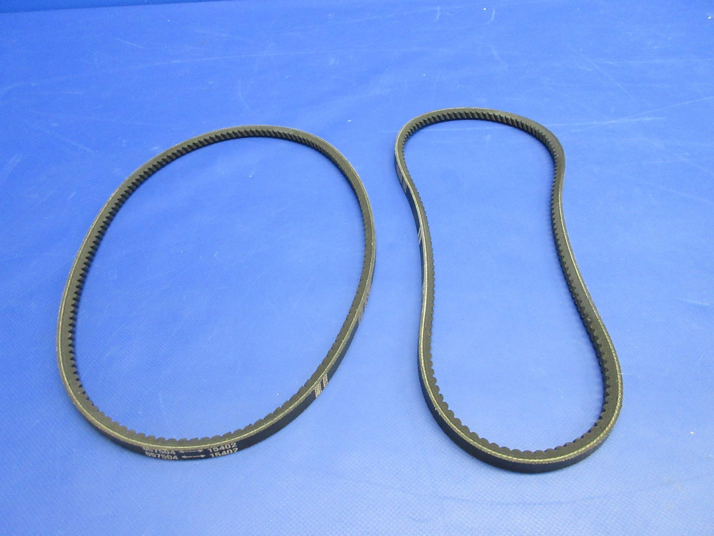 Continental IO-360 Alternator Drive Belt P/N 657504 LOT OF 2 NOS (0326-745)5