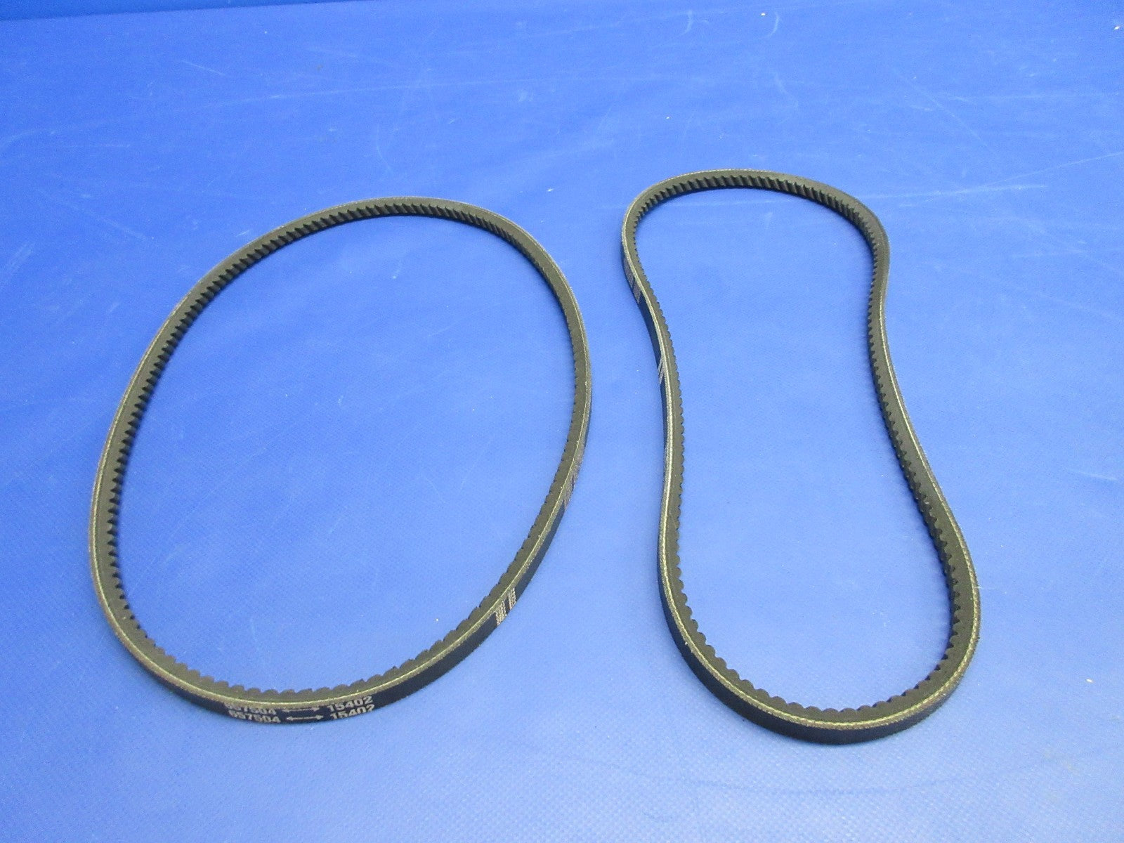 Continental IO-360 Alternator Drive Belt P/N 657504 LOT OF 2 NOS (0326-745)5