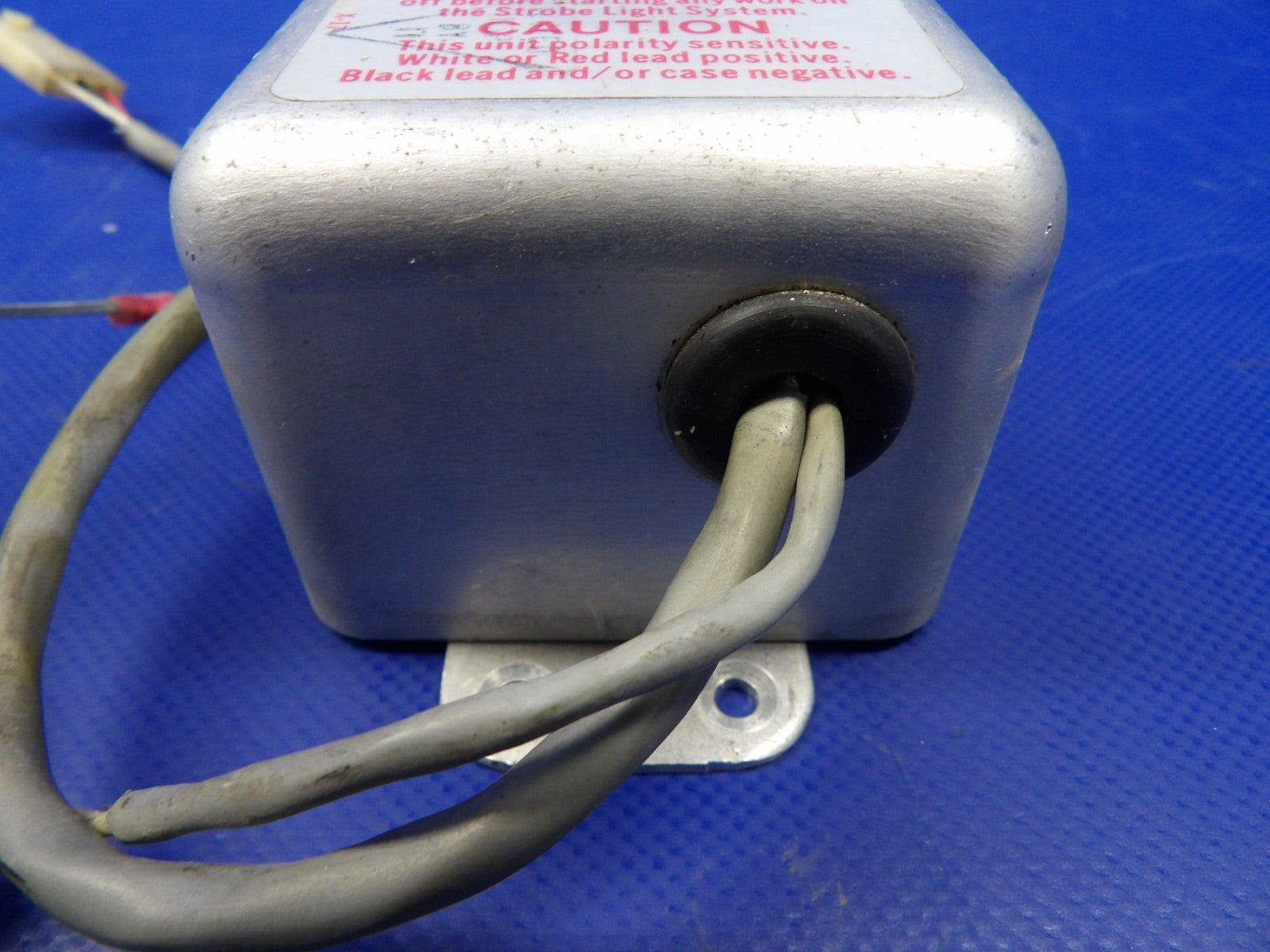 Piper Cheyenne Whelen Strobe Power Supply 28V P/N A490 TESTED (0626-1307)6