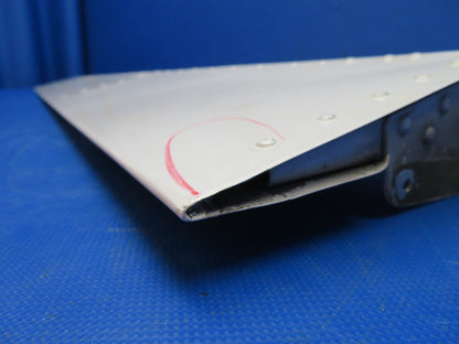 Piper PA-34-200T Seneca II LH Stabilator Trim Tab 95864-00  (0524-1723)